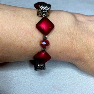 Vintage Ruby red bracelet with silver toned puffy filagree beads